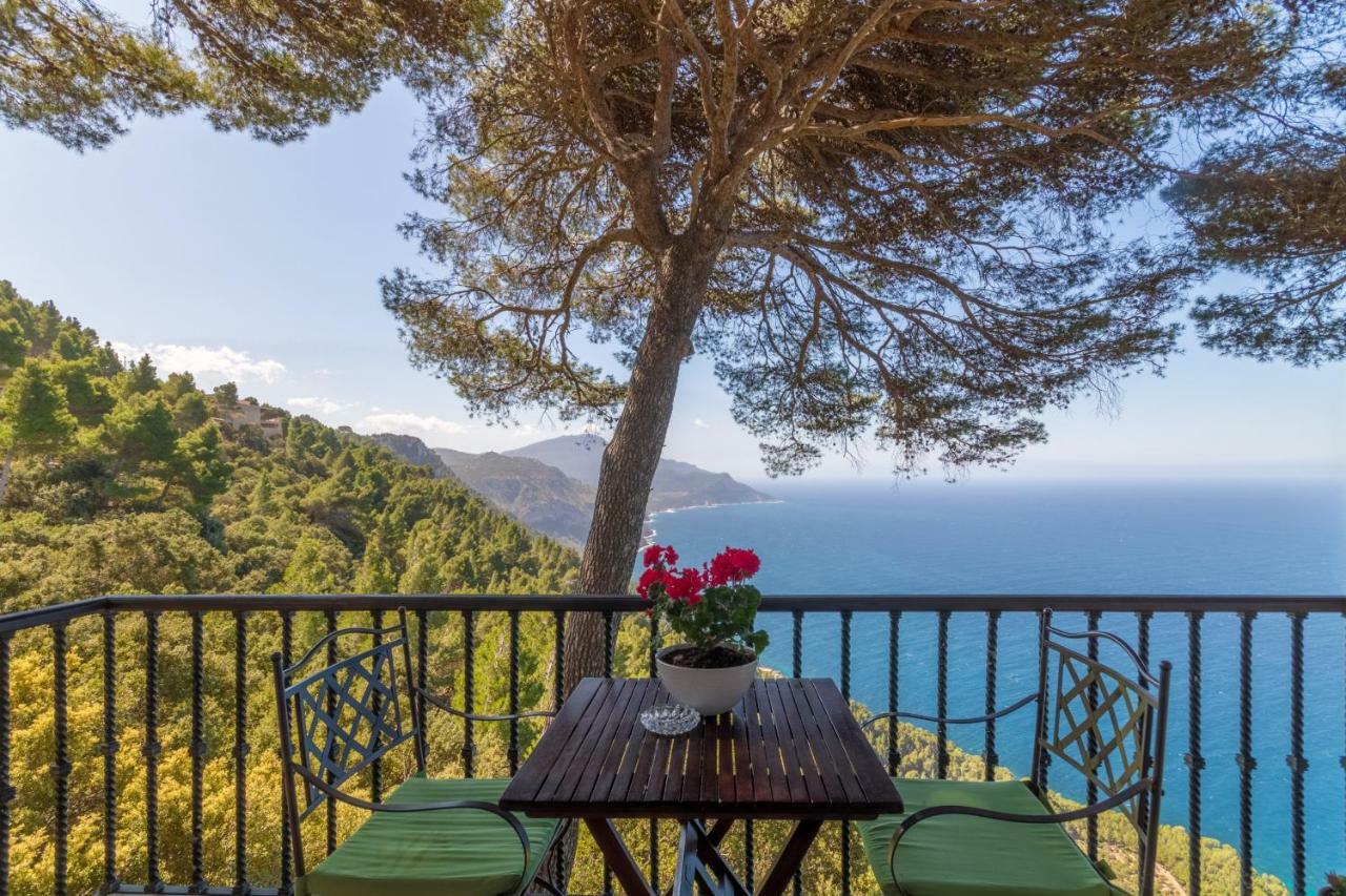 - 265998 Holiday home *